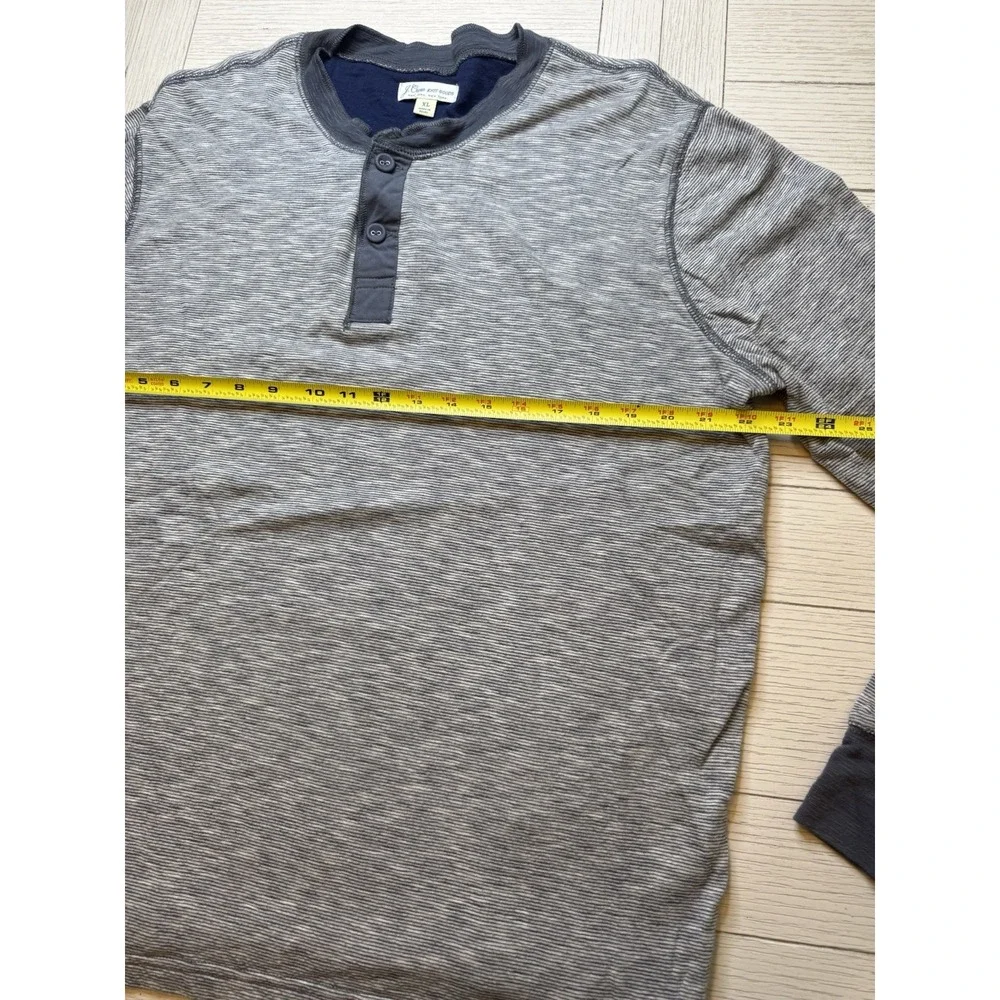 J. Crew Double Knit Navy‎ striped Men's Henley Long Sleeved Tee. Cotton. Sz XL